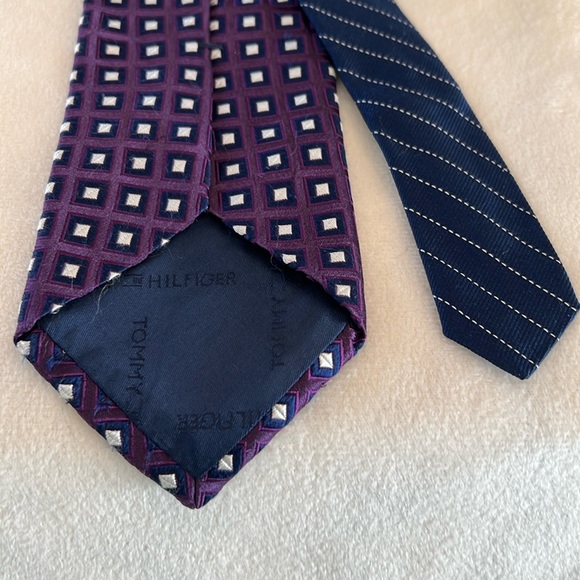Tommy Hilfiger Purple, Navy & White Tie 100% Silk - Picture 3 of 8